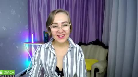 Snapshot of queen_a_n_i chatting on 10-21-25, 03:13 A N I  Ill be here on December 1st online show from 10-21-25, 03:13