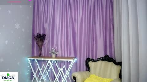 Snapshot of queen_a_n_i chatting on 04-17-26, 09:01 A N I Ill be here on December 1st online show from 04-17-26, 09:01