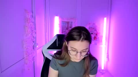 Amelie online show from 05-11-26, 07:58