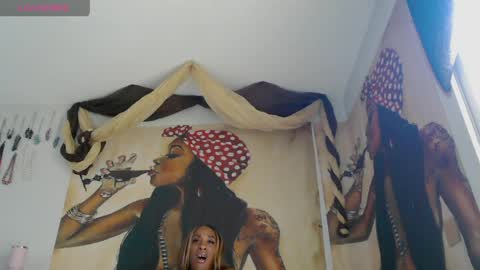 Snapshot of queen_anita chatting on 04-17-26, 05:16 QnAnitaDix online show from 04-17-26, 05:16