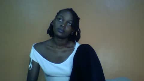 queen_banice online show from 02-16-26, 05:20