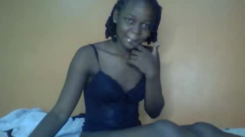 queen_banice online show from 02-21-26, 09:27