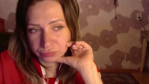 Queen Daenerys online show from 09-10-25, 08:09