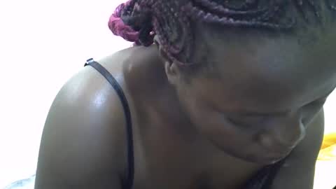 Snapshot of queen_darling3 chatting on 03-28-26, 08:25 Gentrix online show from 03-28-26, 08:25