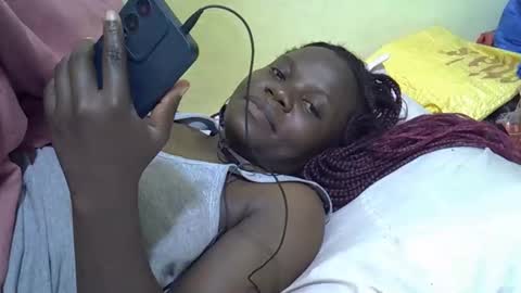 Snapshot of queen_darling3 chatting on 04-10-26, 06:34 Gentrix online show from 04-10-26, 06:34