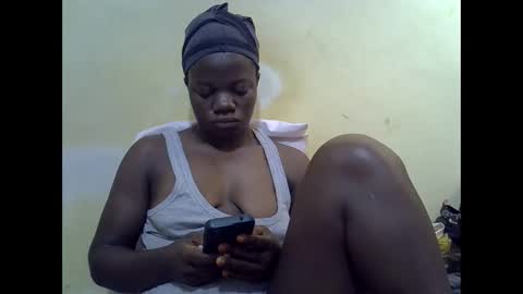 Snapshot of queen_darling3 chatting on 04-20-26, 06:16 Gentrix online show from 04-20-26, 06:16