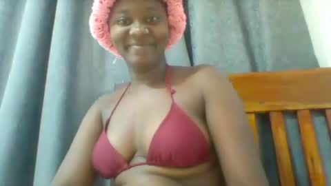 Snapshot of queen_diveer chatting on 10-08-25, 04:32 queen_diveer online show from 10-08-25, 04:32