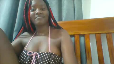 Snapshot of queen_diveer chatting on 10-14-25, 04:30 queen_diveer online show from 10-14-25, 04:30