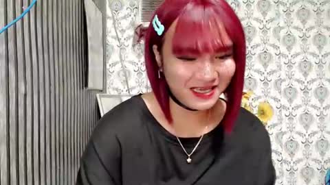 Snapshot of queen_elicktra chatting on 10-23-25, 05:01 JOY online show from 10-23-25, 05:01