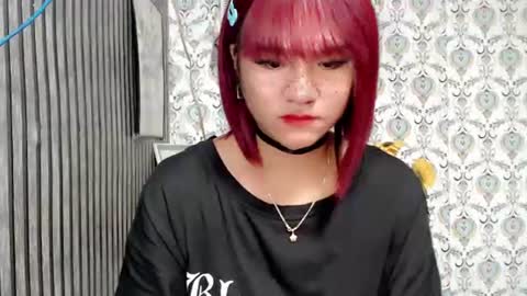 Snapshot of queen_elicktra chatting on 10-24-25, 01:51 JOY online show from 10-24-25, 01:51