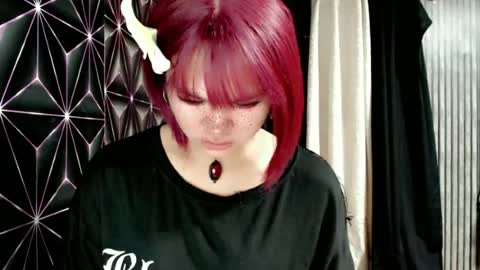 Snapshot of queen_elicktra chatting on 06-26-26, 09:08 JOY online show from 06-26-26, 09:08