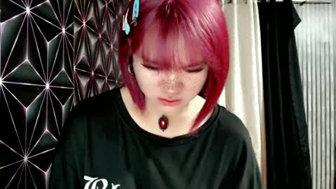 Snapshot of queen_elicktra chatting on 06-28-26, 11:22 JOY online show from 06-28-26, 11:22