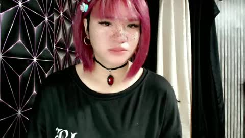 Snapshot of queen_elicktra chatting on 07-01-26, 10:53 JOY online show from 07-01-26, 10:53