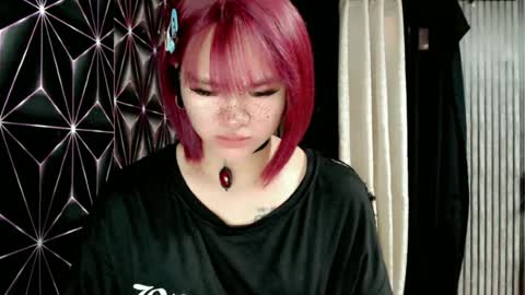 Snapshot of queen_elicktra chatting on 07-05-26, 04:41 JOY online show from 07-05-26, 04:41