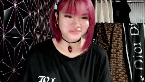 Snapshot of queen_elicktra chatting on 07-16-26, 12:16 JOY online show from 07-16-26, 12:16
