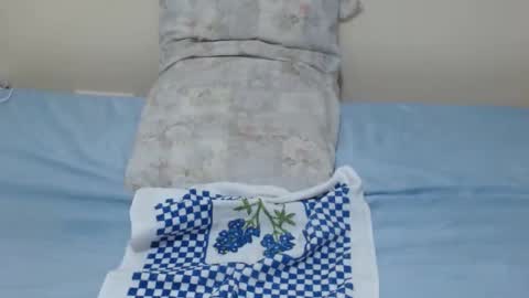 Snapshot of queen_ema chatting on 07-03-26, 06:03 queen ema online show from 07-03-26, 06:03