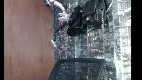 Angel online show from 12-19-25, 05:25