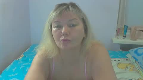 queen_jane8 online show from 09-15-25, 02:06