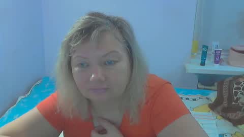 queen_jane8 online show from 12-05-25, 01:42