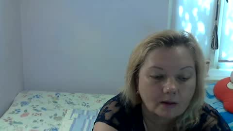 Snapshot of queen_jane8 chatting on 08-05-26, 10:07 queen_jane8 online show from 08-05-26, 10:07