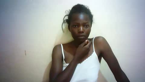 queen_joan online show from 02-28-25, 04:54