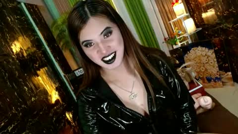 Snapshot of queen_kendalx19 chatting on 07-03-26, 01:34 Kendal online here from 6am-3pm philippine time online show from 07-03-26, 01:34