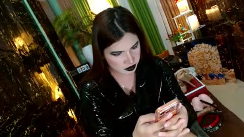 Snapshot of queen_kendalx19 chatting on 07-08-26, 11:31 Kendal online here from 6am-3pm philippine time online show from 07-08-26, 11:31