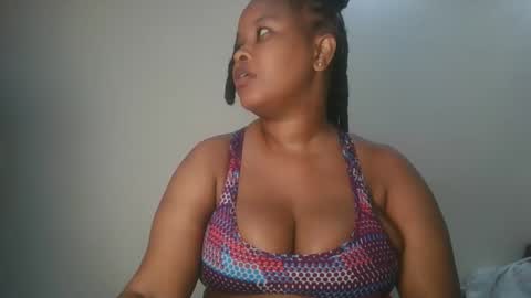 Snapshot of queen_kikih chatting on 02-11-26, 02:49 Queen kikih online show from 02-11-26, 02:49