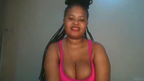 Snapshot of queen_kikih chatting on 03-01-26, 08:22 Queen kikih online show from 03-01-26, 08:22