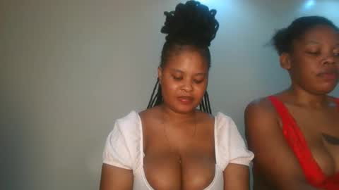 Snapshot of queen_kikih chatting on 03-02-26, 05:08 Queen kikih online show from 03-02-26, 05:08