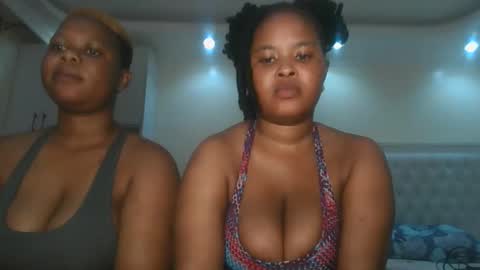 Snapshot of queen_kikih chatting on 03-13-26, 11:17 Queen kikih online show from 03-13-26, 11:17