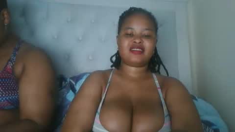Snapshot of queen_kikih chatting on 03-26-26, 09:26 Queen kikih online show from 03-26-26, 09:26
