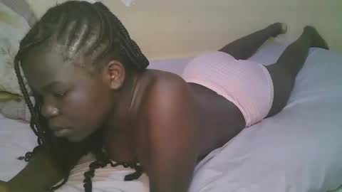 queen_latasha online show from 05-06-26, 02:08
