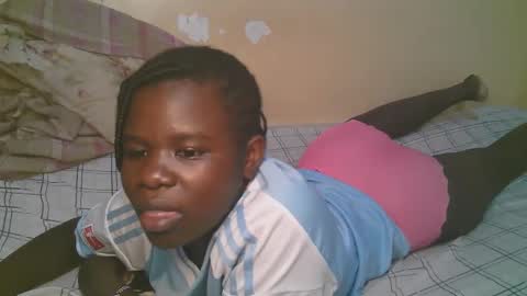 queen_latasha online show from 05-12-26, 05:10