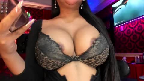 Lily online show from 01-15-25, 06:22