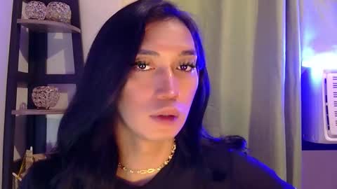 Queen Lucifer online show from 02-06-26, 01:14