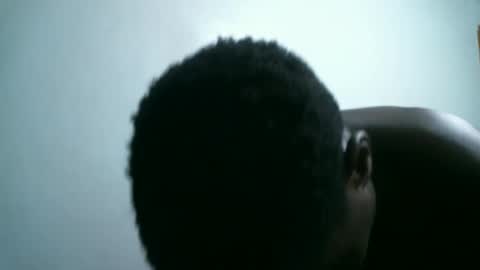 Snapshot of queen_mah chatting on 10-08-25, 09:23 Queen online show from 10-08-25, 09:23