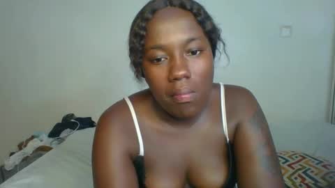 queen_mira online show from 09-09-25, 05:12