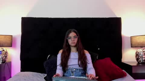 queen_misy online show from 05-01-26, 08:46