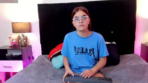 queen_misy online show from 06-19-26, 09:40