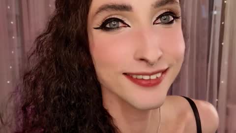queen_of_tease online show from 09-17-25, 03:24
