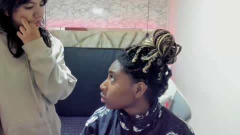   online show from 02-09-25, 12:19