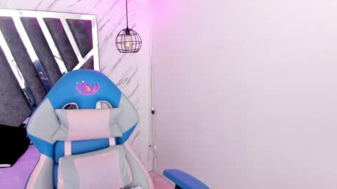   online show from 11-14-25, 11:20