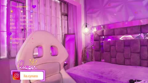   online show from 05-11-26, 04:04