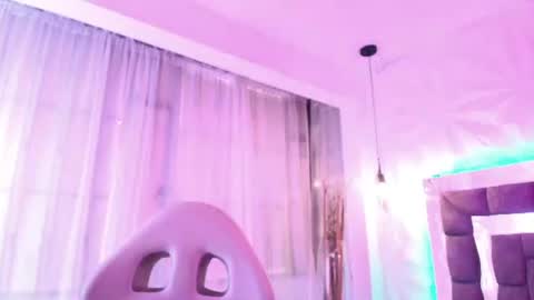   online show from 06-23-26, 12:14