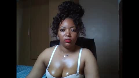 Queenbebony2 online show from 05-04-26, 05:25