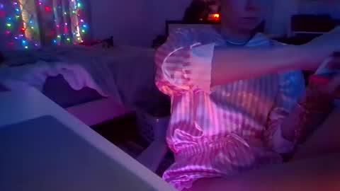 queenbee6269 online show from 02-08-26, 09:40