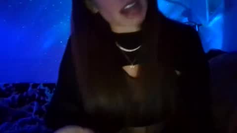 queenbee6269 online show from 02-09-26, 09:46