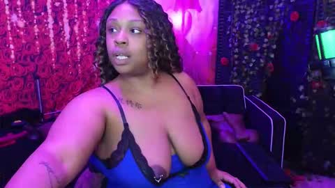 Queen Cherise Roze online show from 03-18-26, 11:41