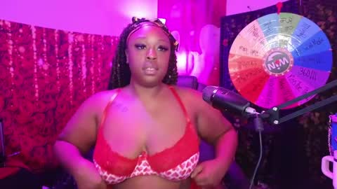 Queen Cherise Roze online show from 05-25-26, 02:56